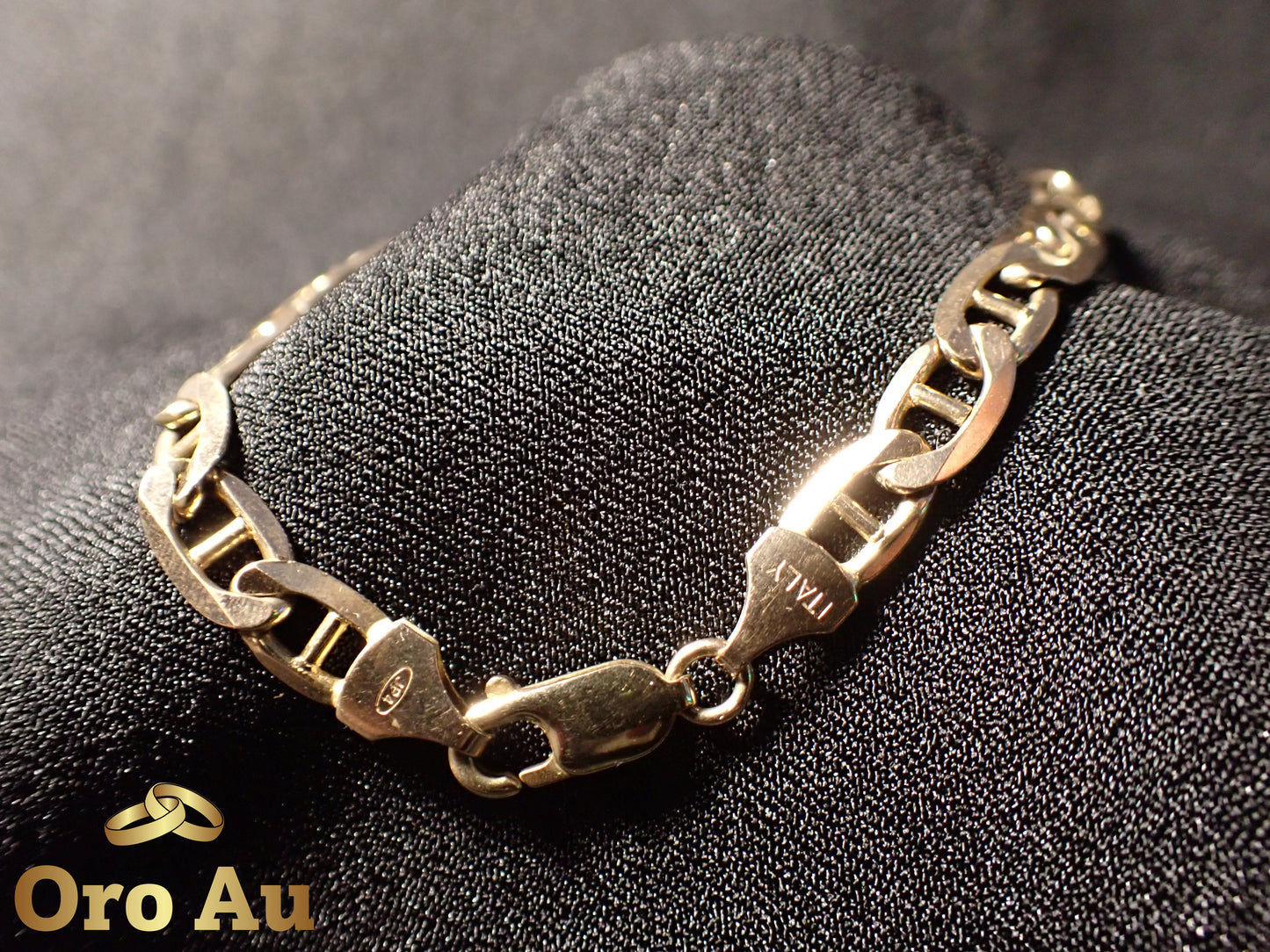 9ct Yellow Gold Anchor link bracelet 22.5cm 11.88g
