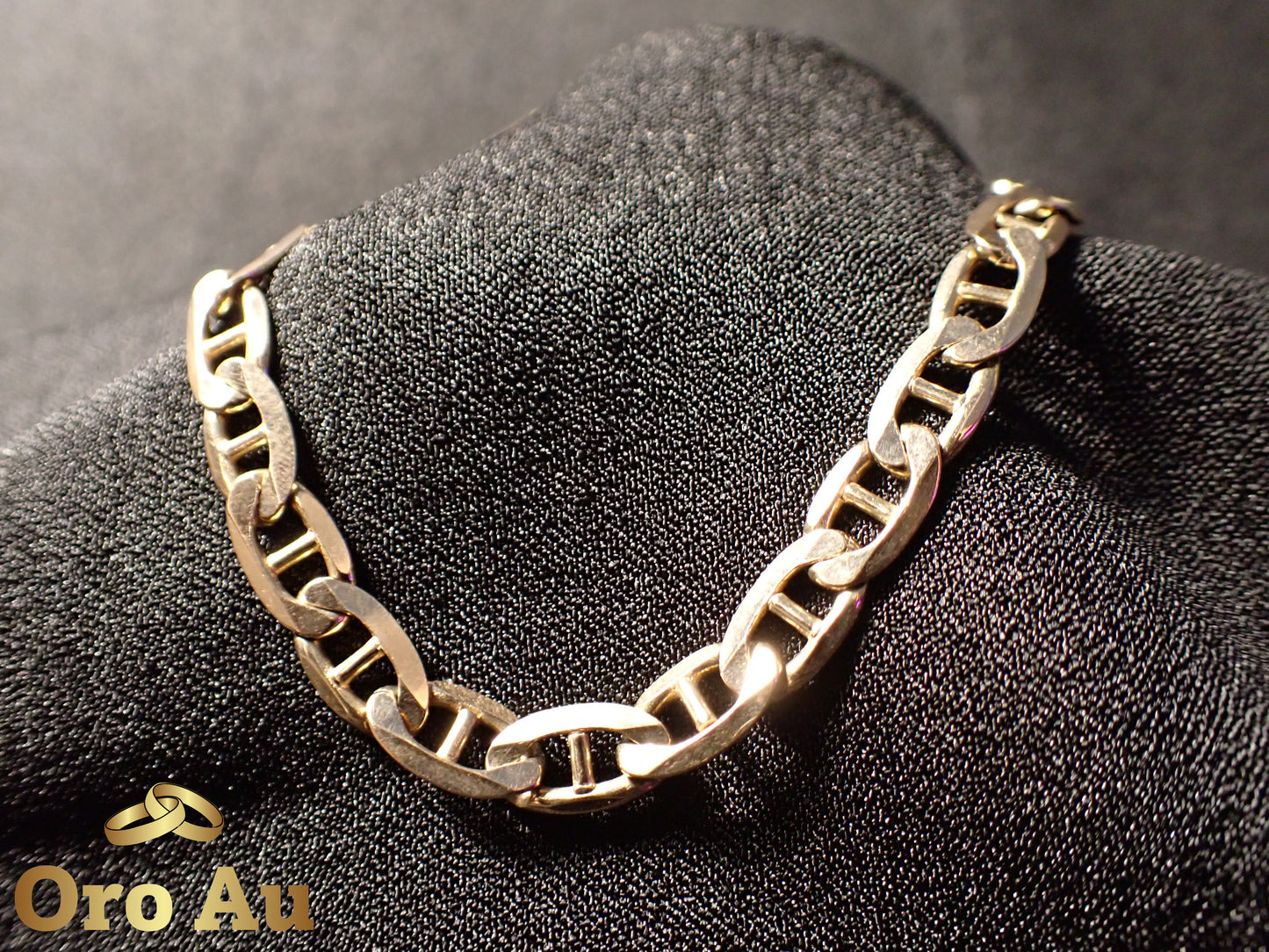 9ct Yellow Gold Anchor link bracelet 22.5cm 11.88g