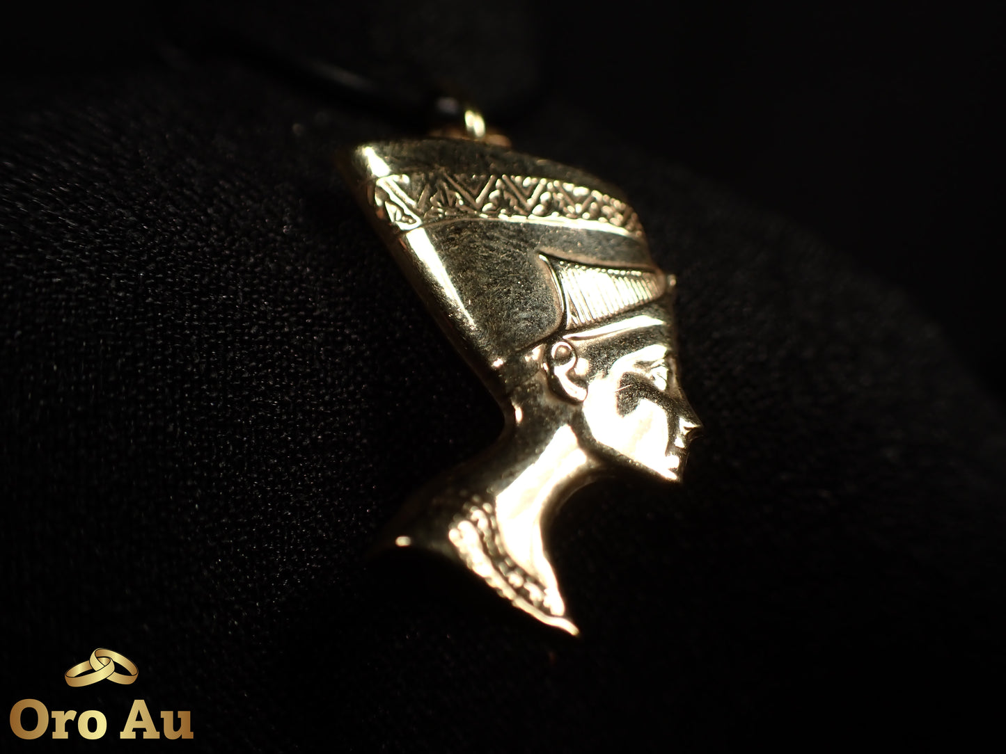 9ct Yellow Gold Egyptian Pendant Length 3cm 1.66g