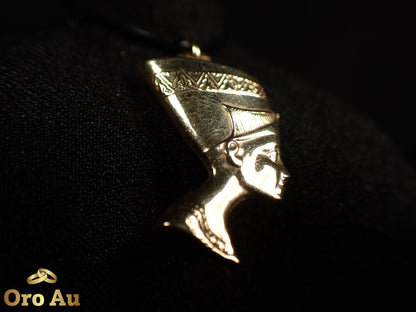 9ct Yellow Gold Egyptian Pendant Length 3cm 1.66g
