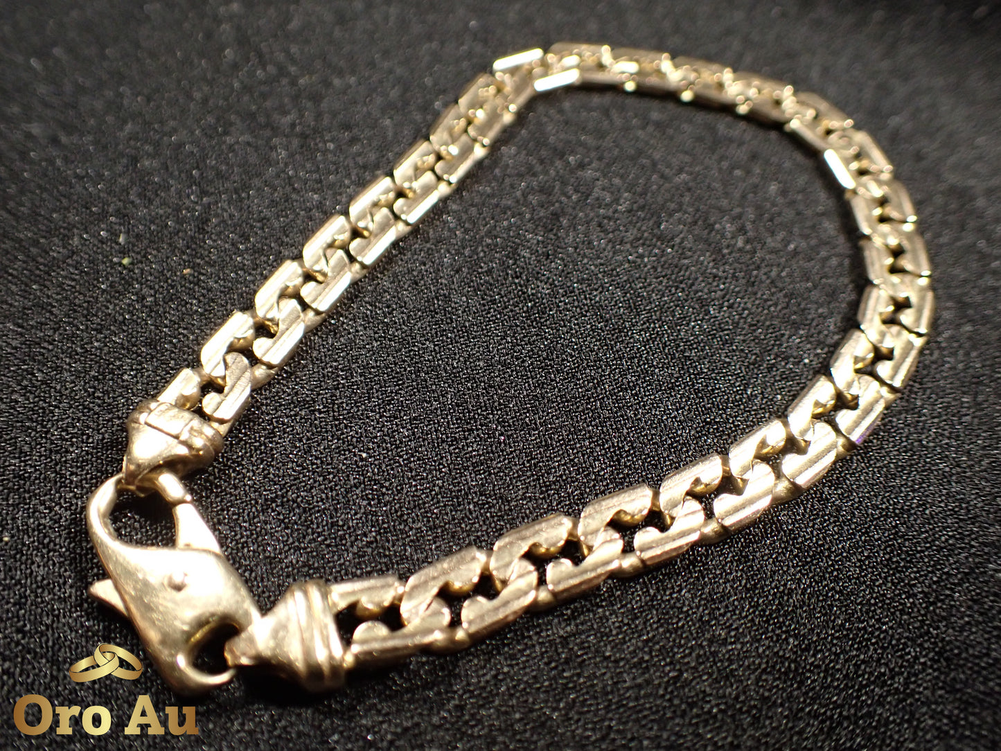9ct Yellow Gold Curb Link Bracelet 20cm 15.59g