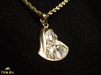 18ct Yellow Gold Pendant 3.26g w/ 9ct Yellow Gold Rope Necklace 50cm