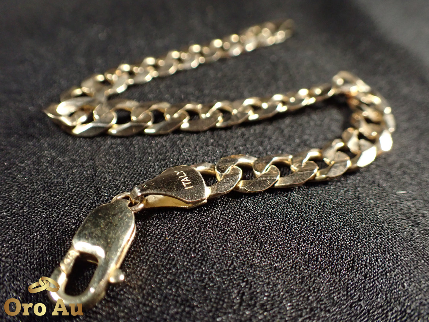 9ct Yellow Gold Curb Link Bracelet 21.5cm 17.71g
