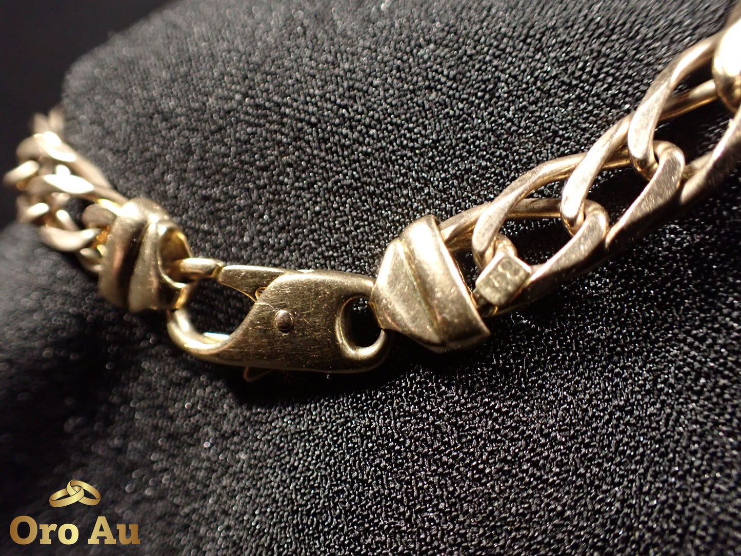 9ct Yellow Gold Double Diamond Curb Link Bracelet 21cm 17.52g